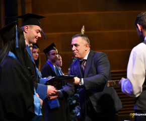 Кметът на Сливен поздрави абсолвентите на Випуск` 2019 на Инженерно-педагогически факултет и Колеж 